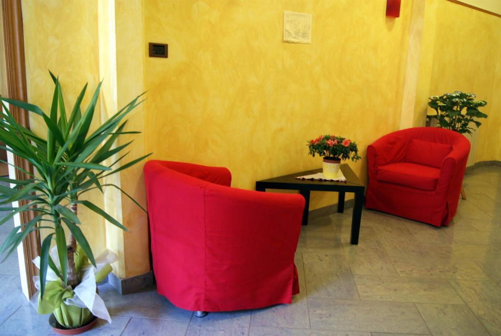 Hotel Dolly Viareggio Kültér fotó