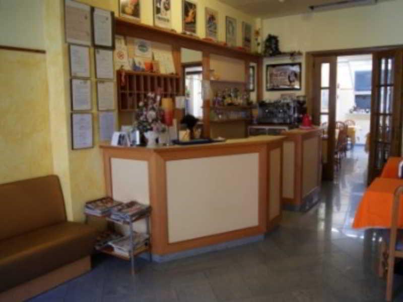 Hotel Dolly Viareggio Kültér fotó