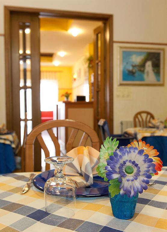 Hotel Dolly Viareggio Kültér fotó